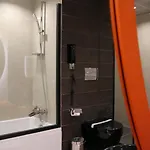 Sam Royal 4*