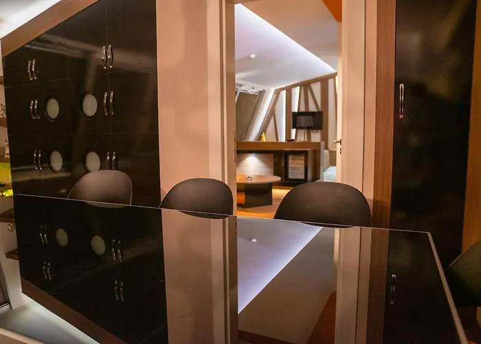 Sam Royal Отель 4*