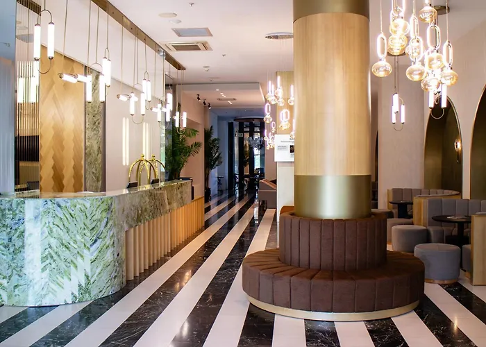 Отель Sam Royal 4*