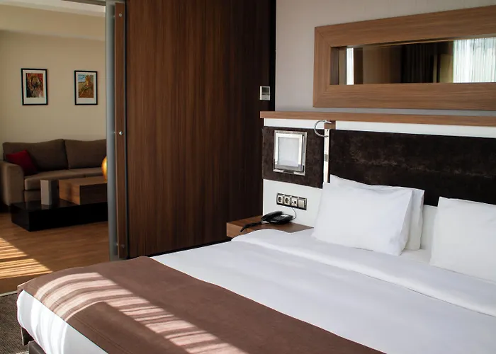 Sam Royal Отель 4*